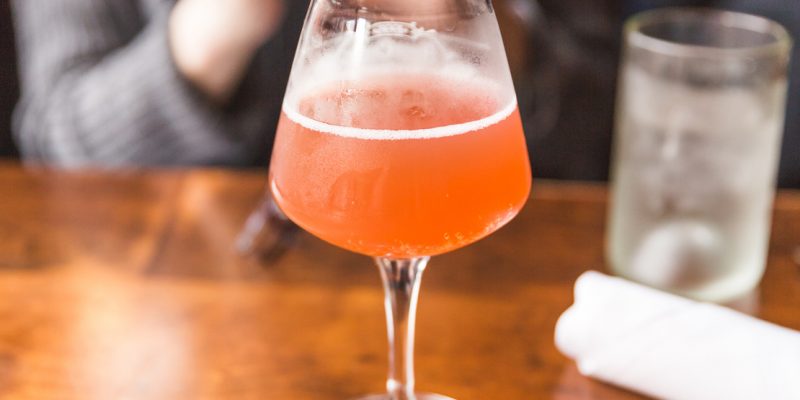 Are NA Beers and Kombucha Safe to Drink for Alcoholics?
